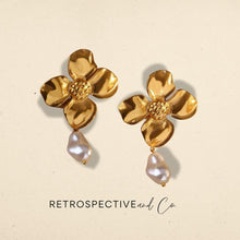 Load image into Gallery viewer, Chunky Pearl and gold flower drop earrings [gold]
