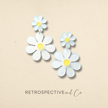 Load image into Gallery viewer, Retro Daisy dangle earrings [white]
