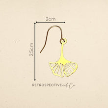 Load image into Gallery viewer, Delicate Ginko leaf dangle earrings [gold]
