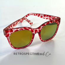 Load image into Gallery viewer, Thelma Leopard Sunglasses [Red]
