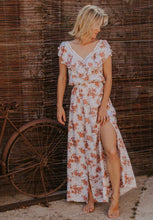 Load image into Gallery viewer, Jazmin Maxi Dress [Salmon]
