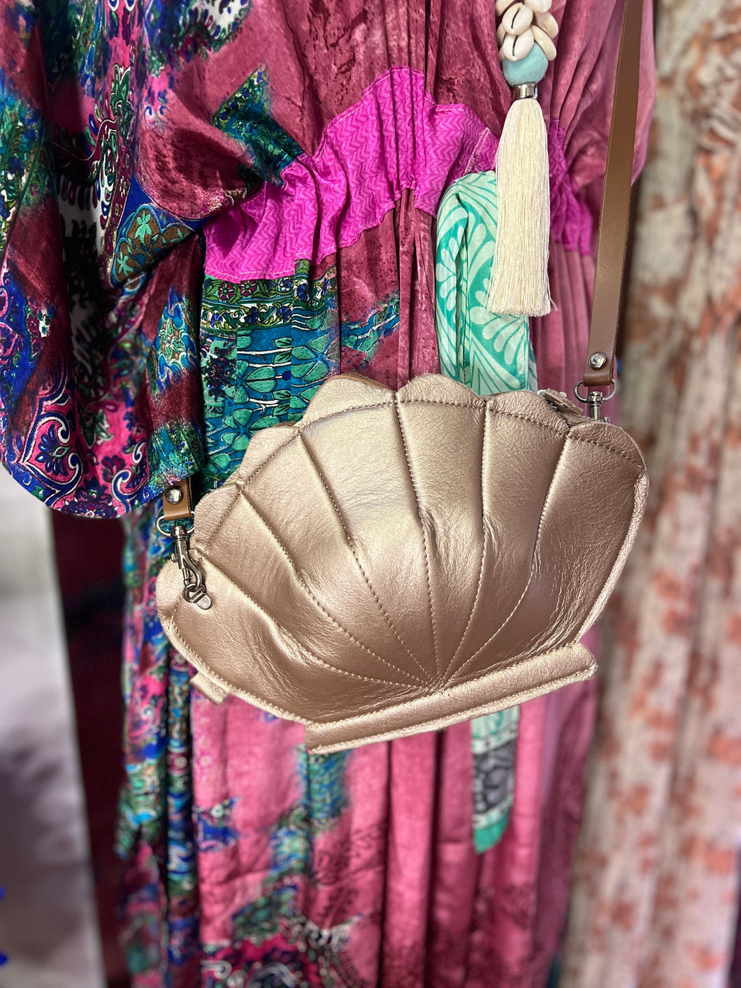 Clam handbag [rose gold]