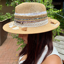 Load image into Gallery viewer, Ivory Coastal Panama Hat [natural]
