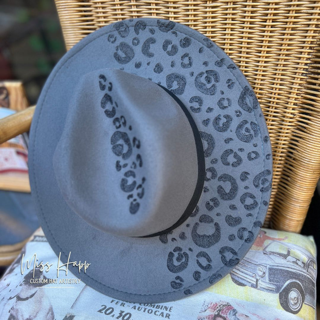 Half Leopard Fedora Hat [Grey]