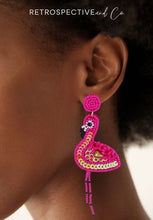 Load image into Gallery viewer, Beaded Flamingo Dangle earrings [Pink]
