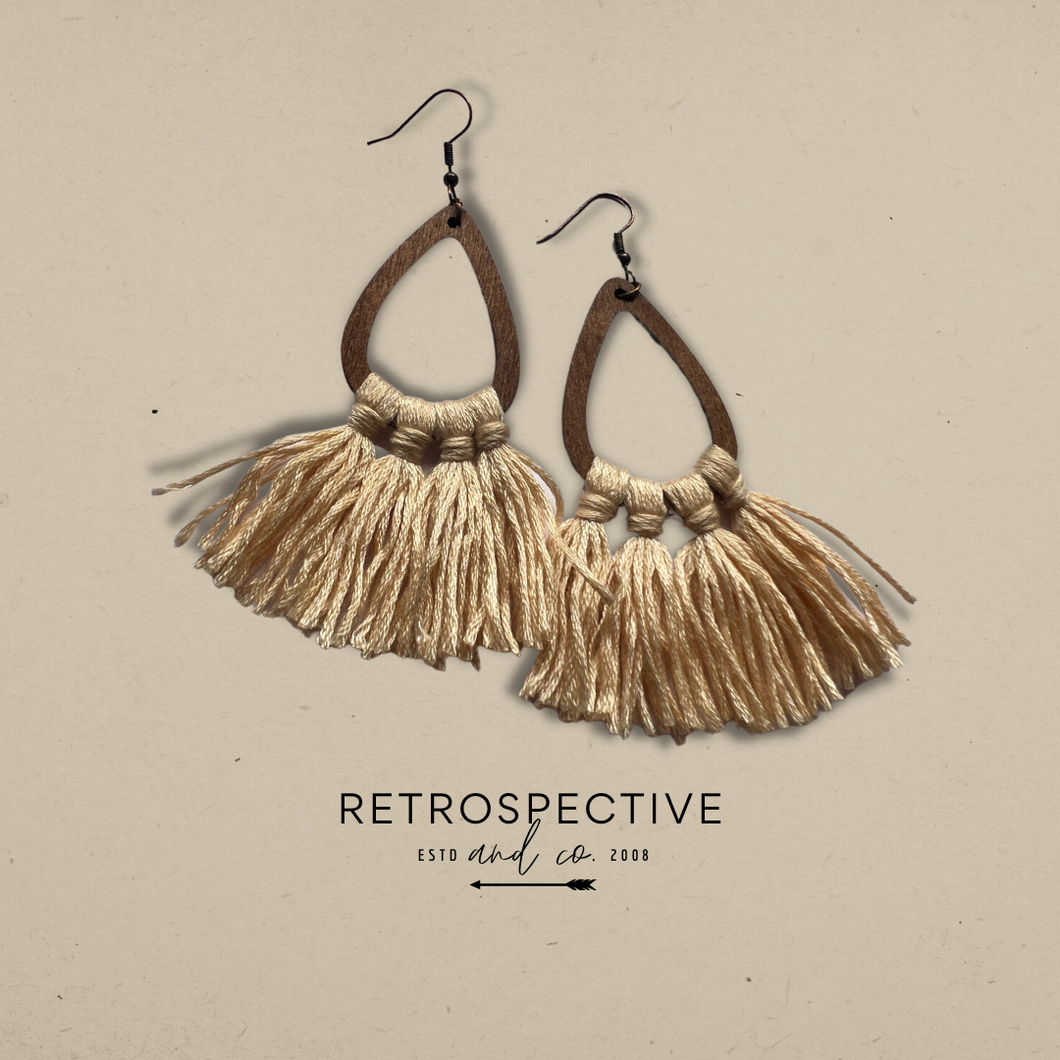 Maven Tassle earrings [Natural]